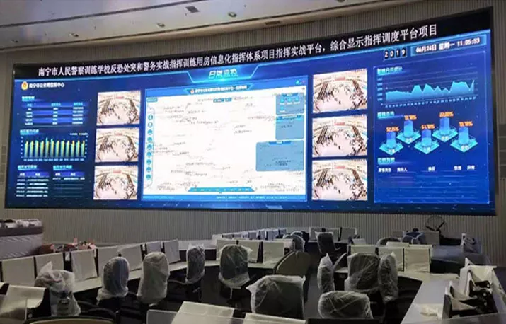 南宁特警